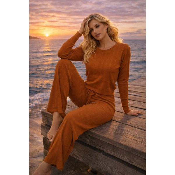 Conjunto canelado manga longa com pantalona